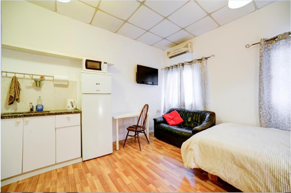 Tel Aviving - By The Apartamento